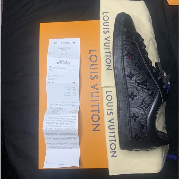 Louis Vuitton Luxembourg Reflective Sneaker. - Picture 3 of 5